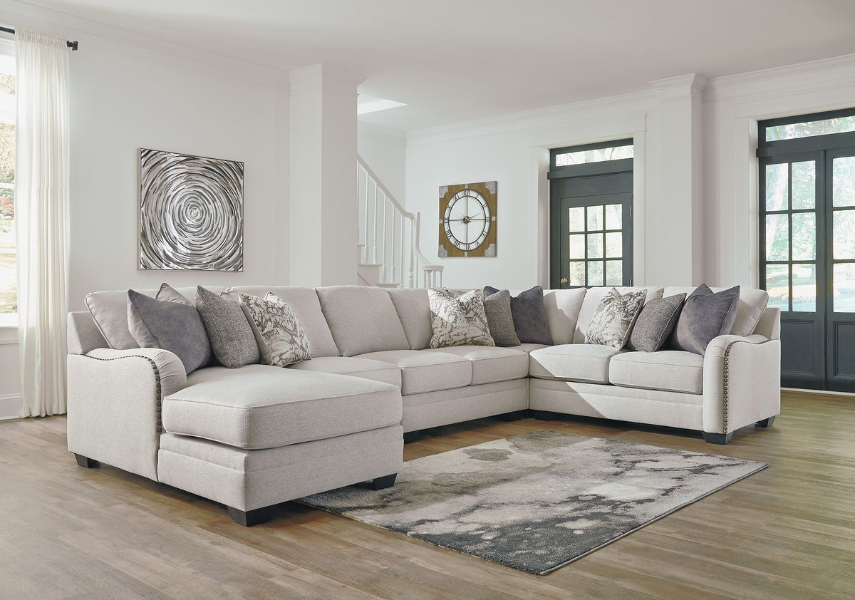 Dellara - Sectional Set