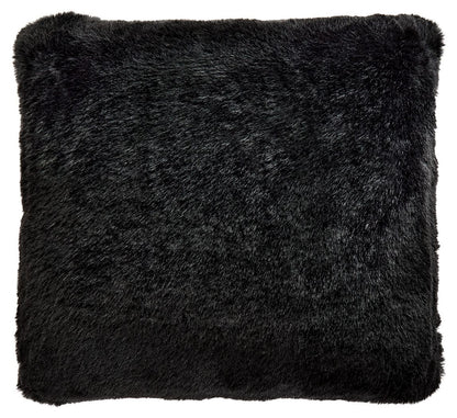 Gariland - Faux Fur Pillow